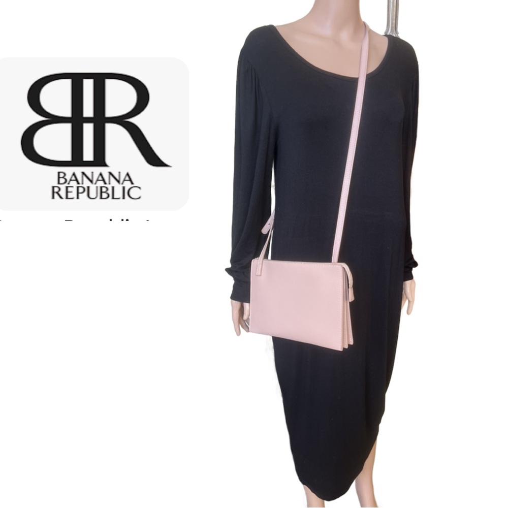 Banana Republic Pink Purse with 5 Interior Compartments and Adjustable